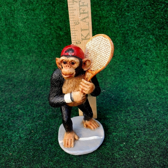 VTG Collek Monkey Tennis Player Resin Figure 5" Tall Baseball Cap Thailand - Picture 7 of 8